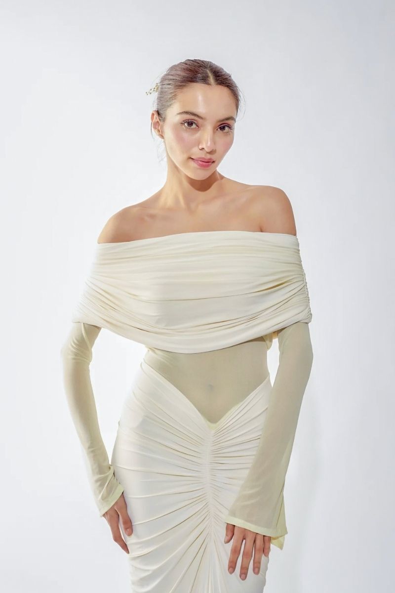 Off-Shoulder Draped Mermaid Gown H7149