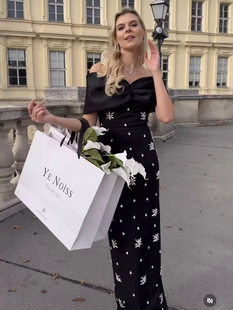 Off-Shoulder Embellished Black Midi Dress H6534
