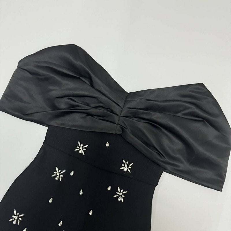 Off-Shoulder Embellished Black Midi Dress H6534