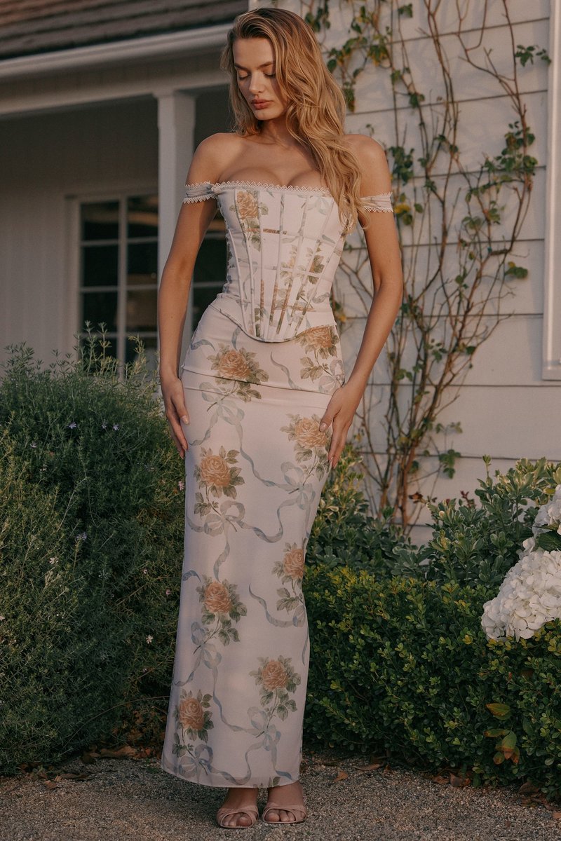 Off-Shoulder Floral Corset Maxi Dress H7147