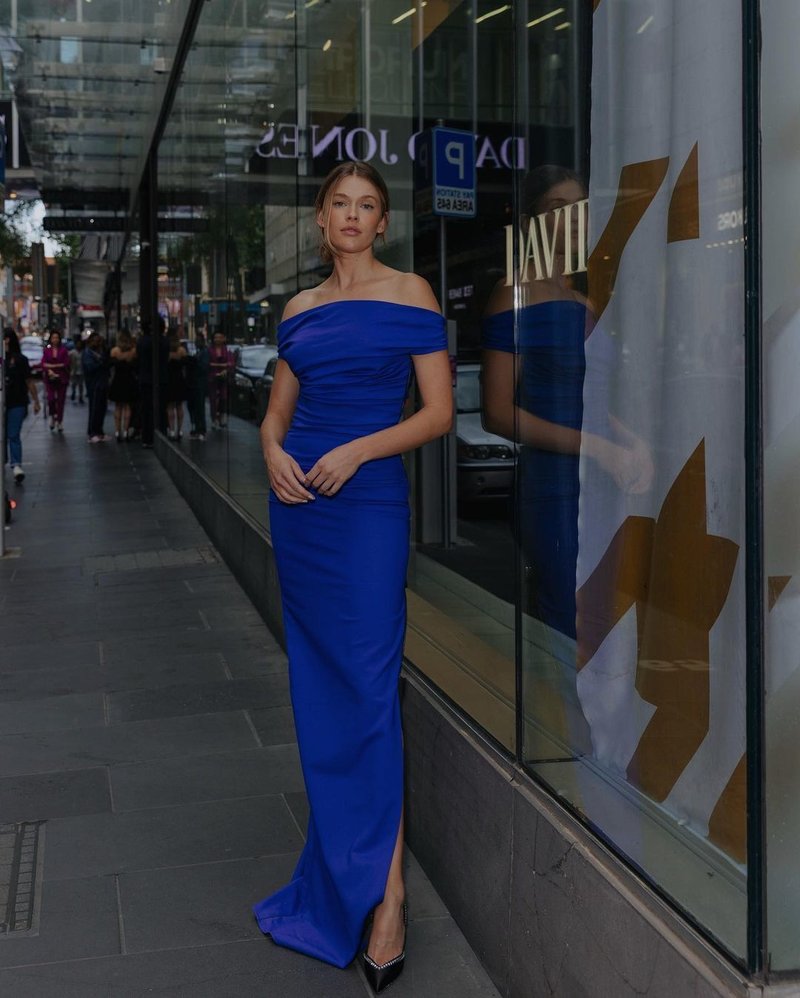 Off-Shoulder Royal Blue Satin Gown H5487