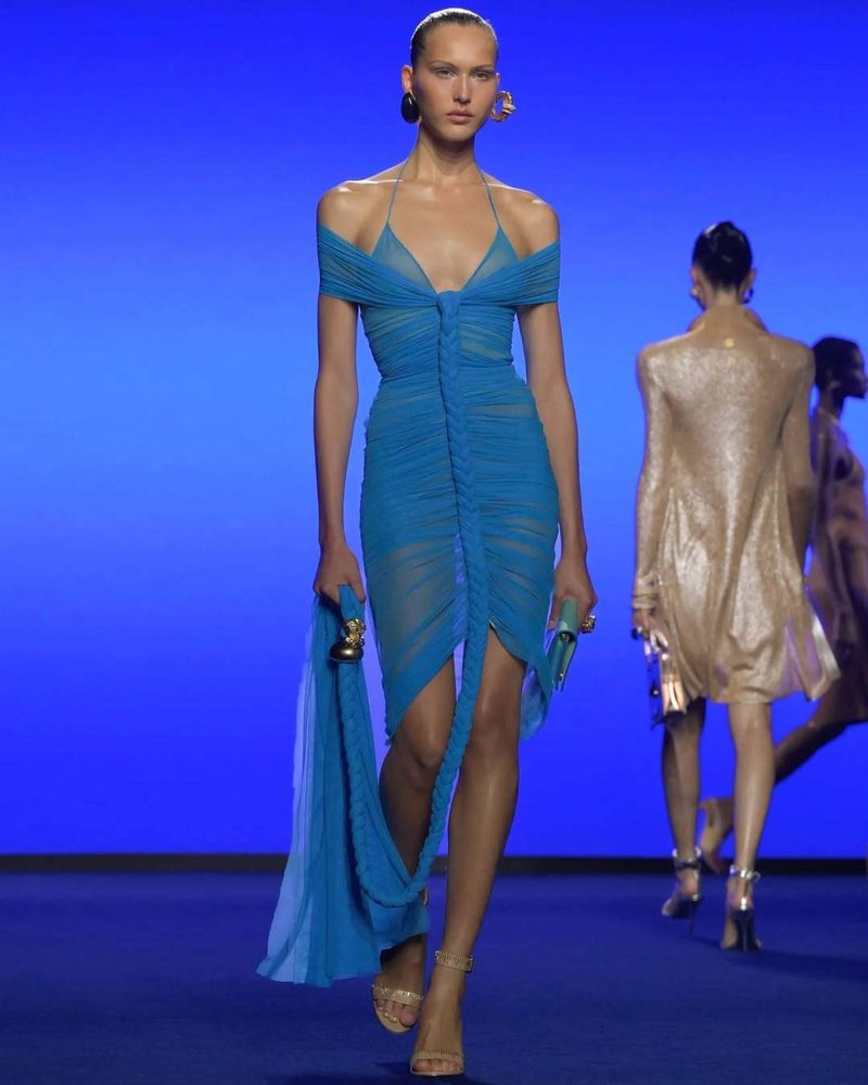 Off-Shoulder Ruched Asymmetric Midi Dress H7136