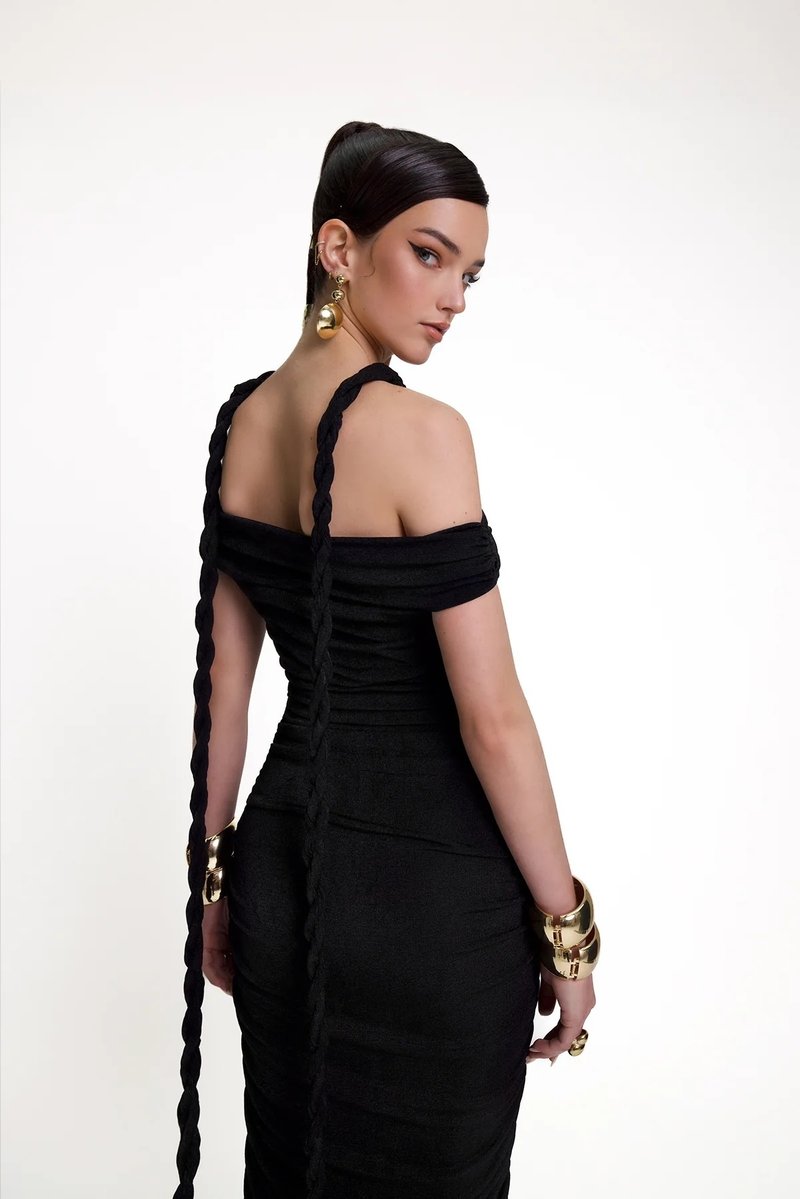 Off-Shoulder Ruched Maxi Dress H6488