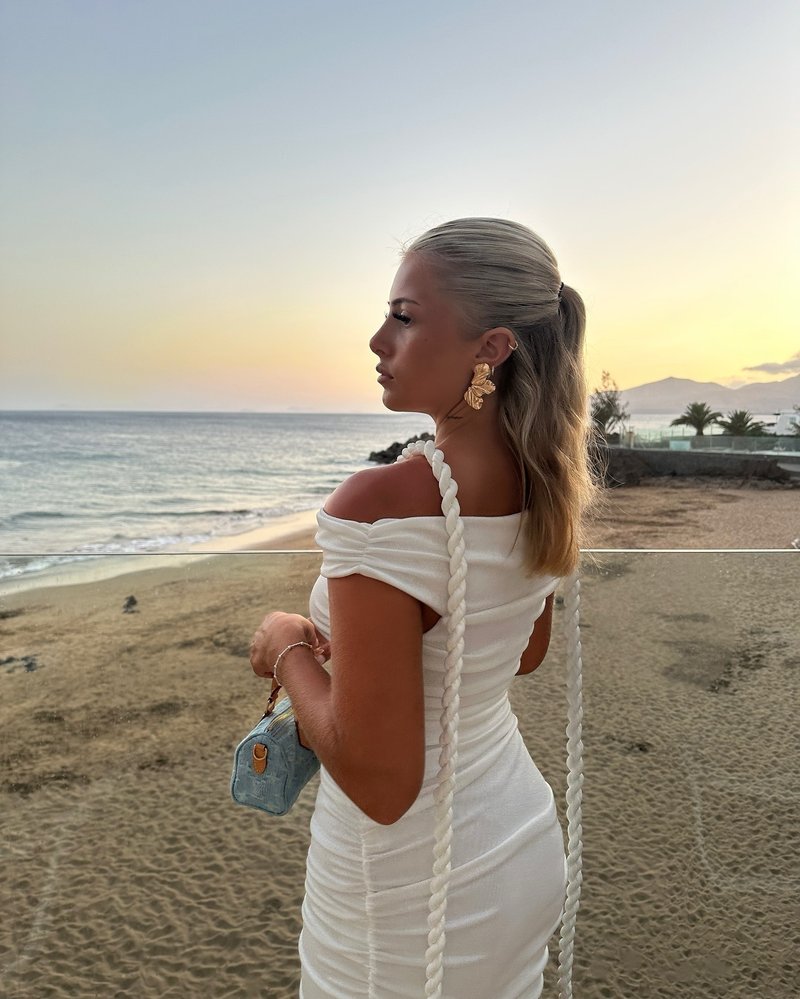 Off-Shoulder Ruched Maxi Dress H6488