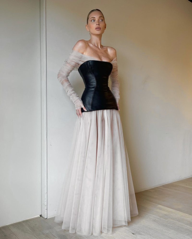 Off-Shoulder Tulle Maxi Dress H6078