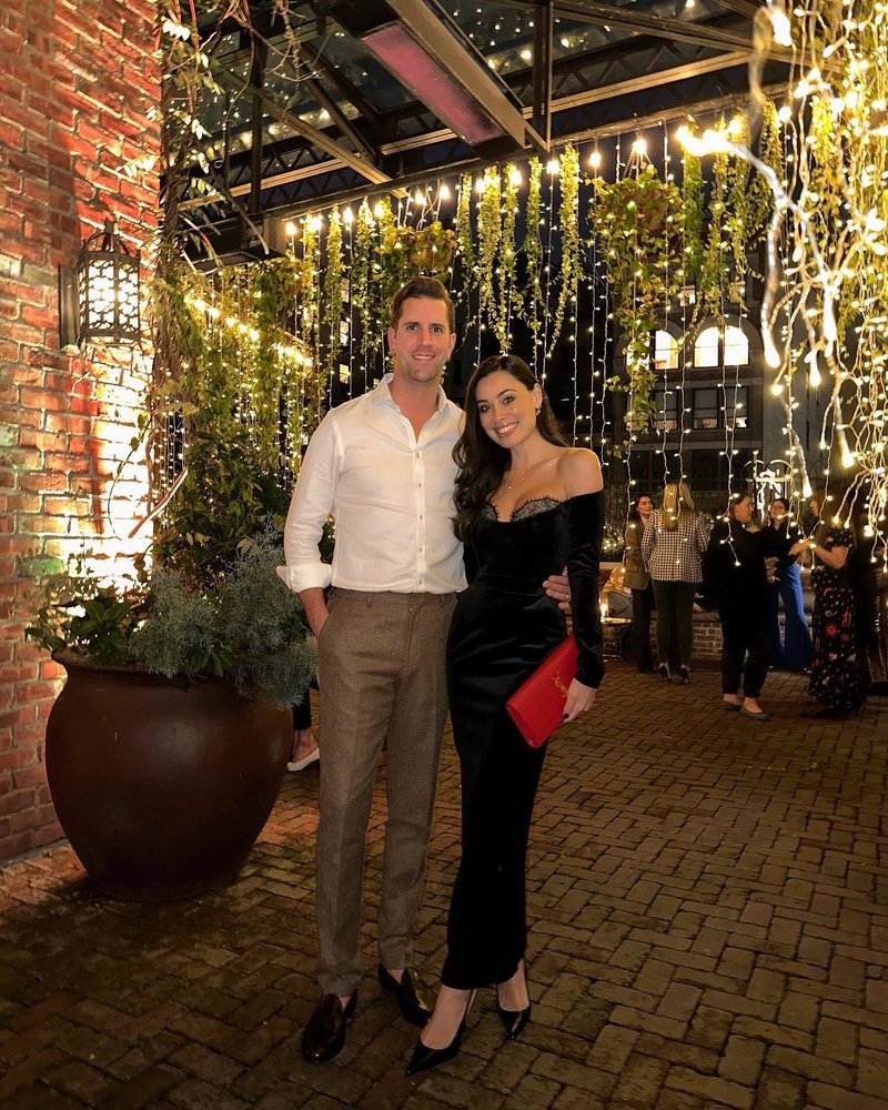 Off-Shoulder Velvet Midi Dress H6122