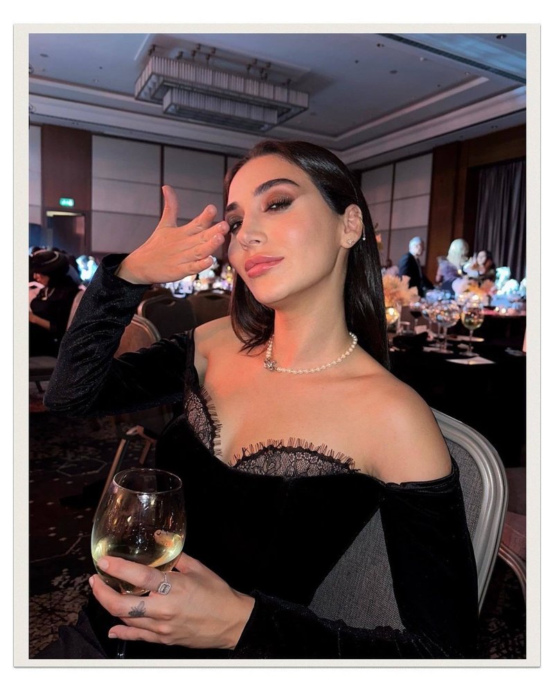 Off-Shoulder Velvet Midi Dress H6122