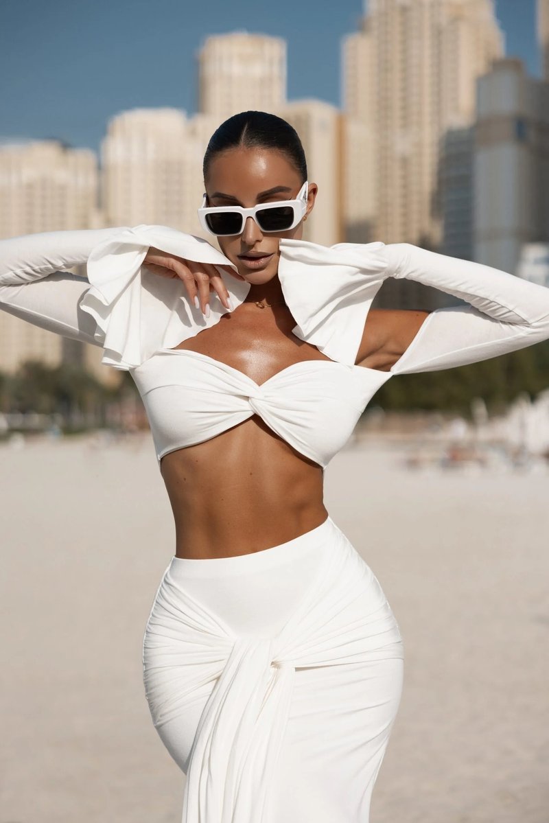 Off Shoulder White Maxi Dress H6899