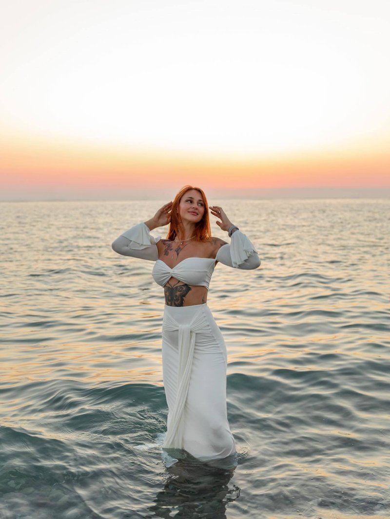 Off Shoulder White Maxi Dress H6899