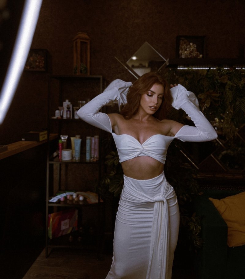 Off Shoulder White Maxi Dress H6899
