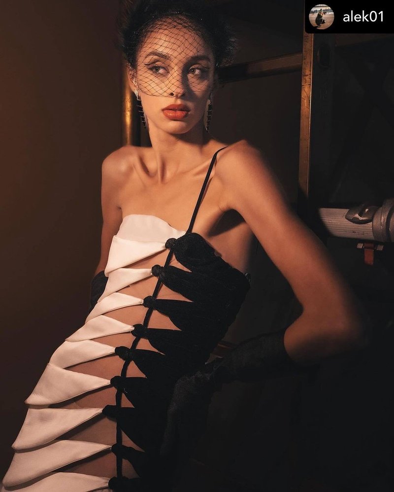 One-Shoulder Cutout Satin Gown H6691