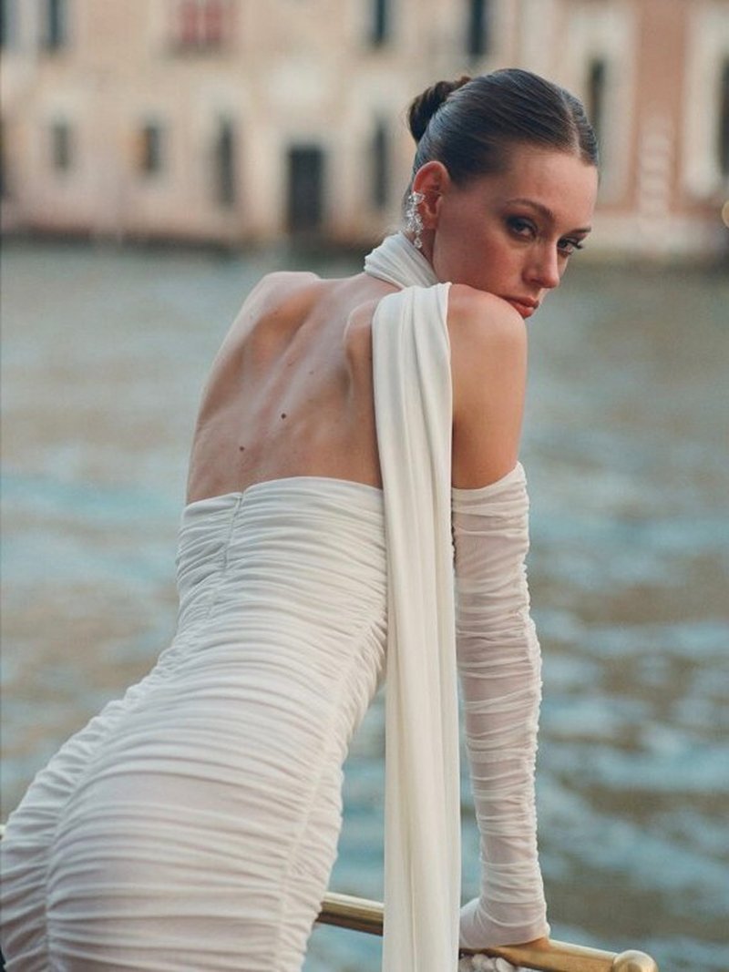 One Shoulder Ruched Gown with Long Gloves H5717