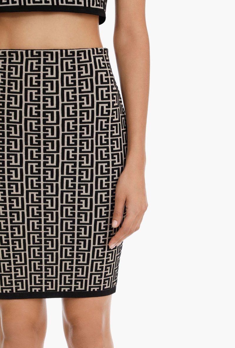 Pink Geometric Print Crop Top & Pencil Skirt Set H3603