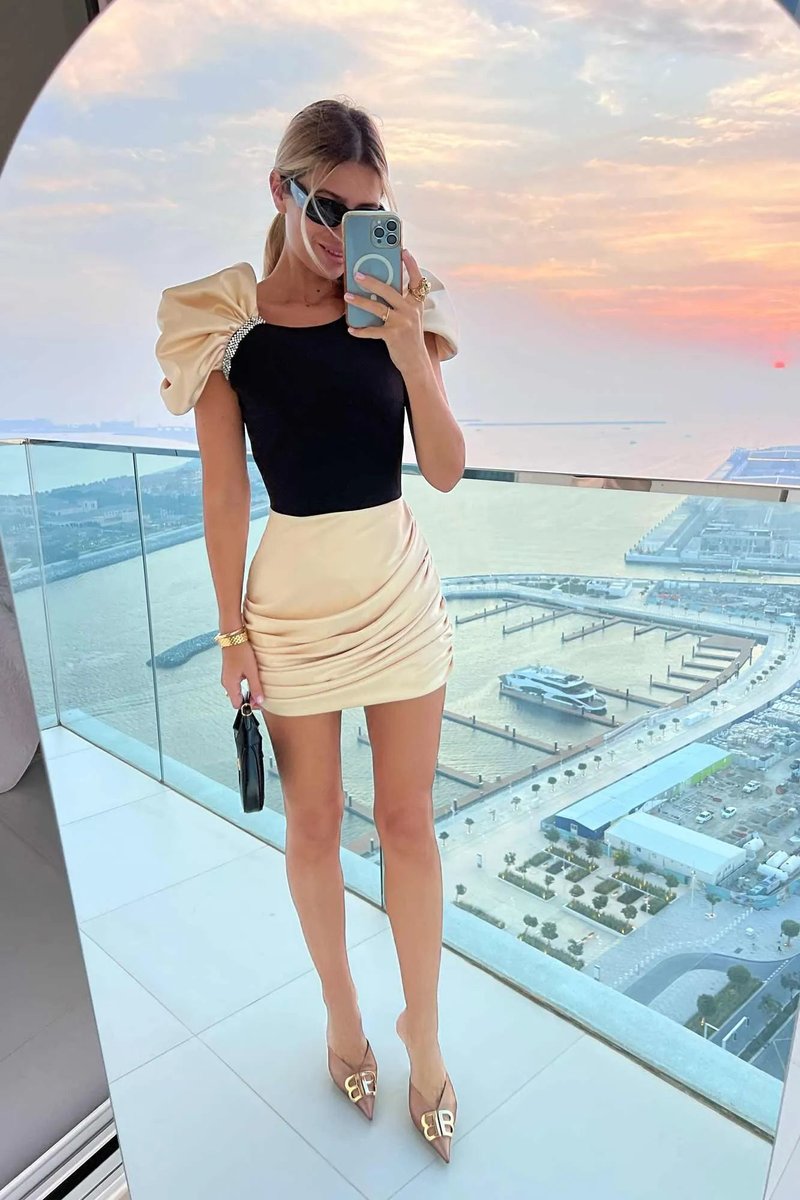 Puff Sleeve Black Top with Gold Skirt Set H6646