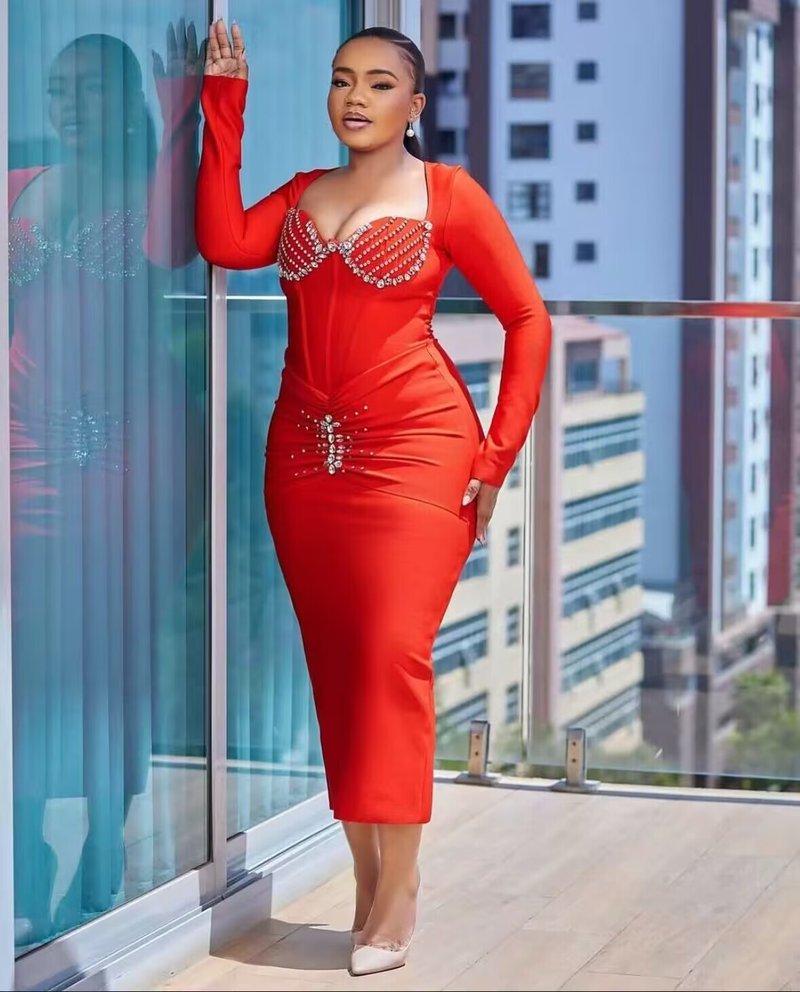 Red Beaded Long Sleeve Midi Dress H6645