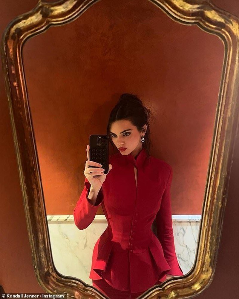 Red Peplum Midi Dress with High Collar H7139