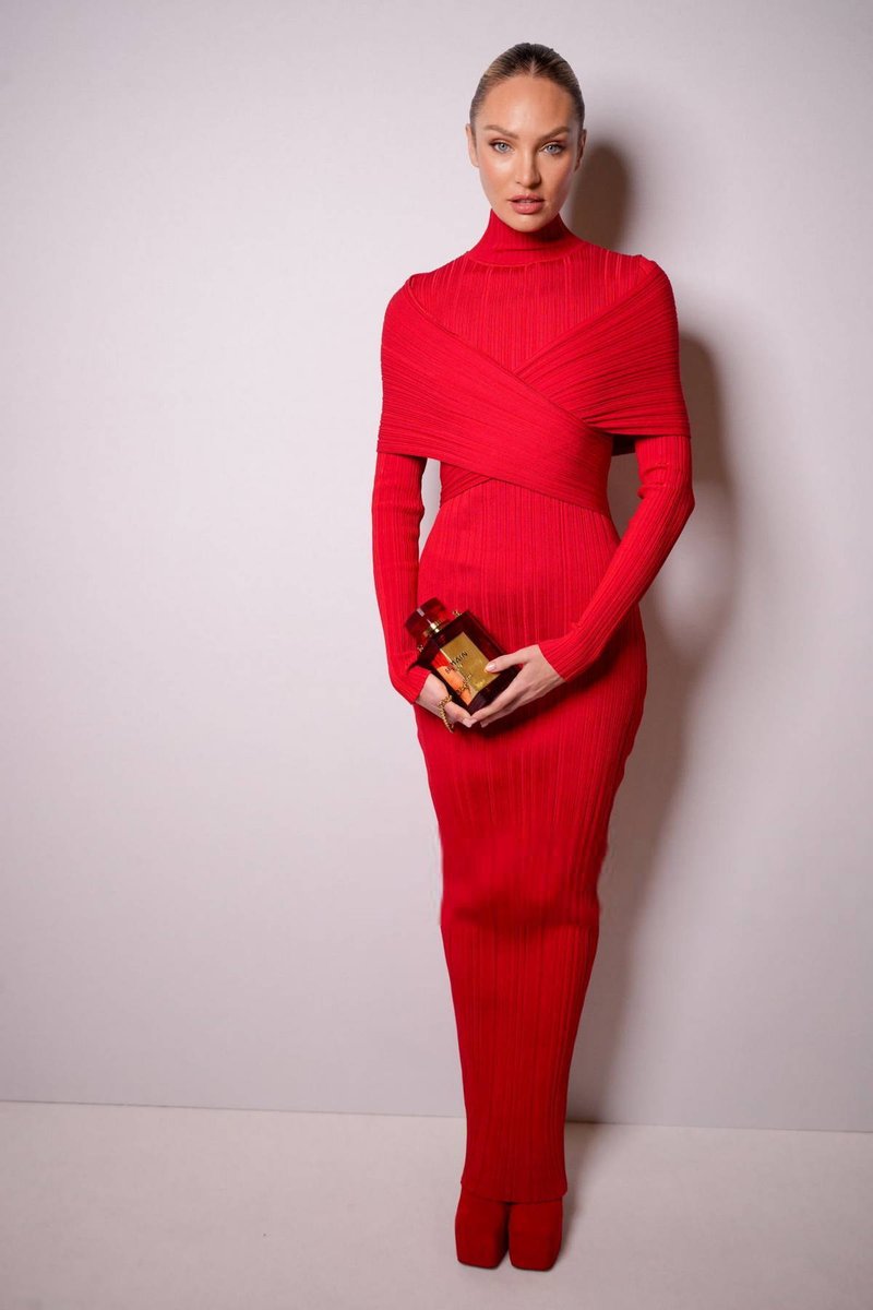 Red Ribbed Turtleneck Bodycon Dress H6518