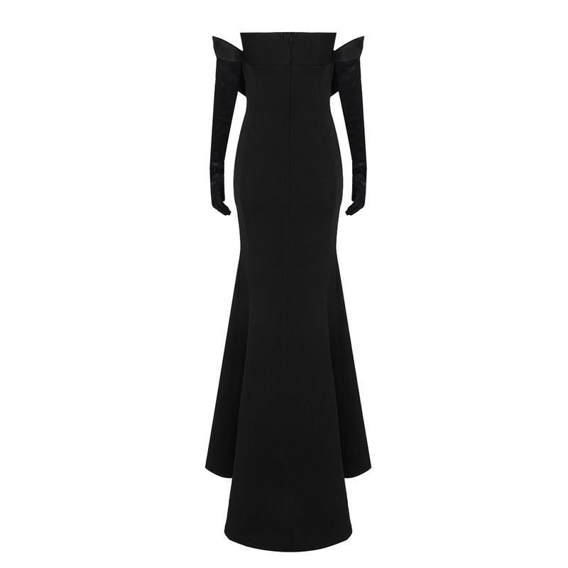 Red Rose Bustier Black Gown H5961