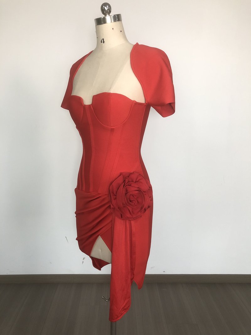 Red Strapless Ruched Midi Dress H6672