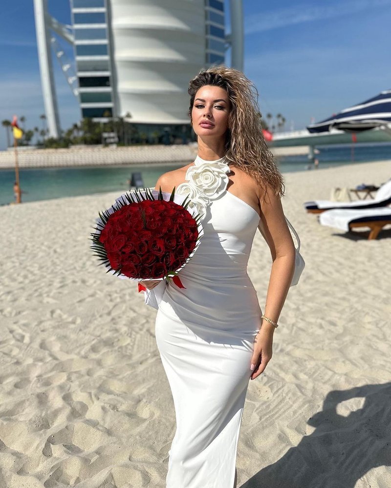Rose Embellished Halter Maxi Dress H5818