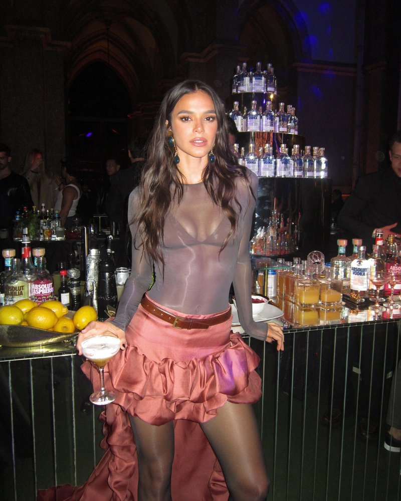 Ruffled Asymmetrical Satin Skirt H7027