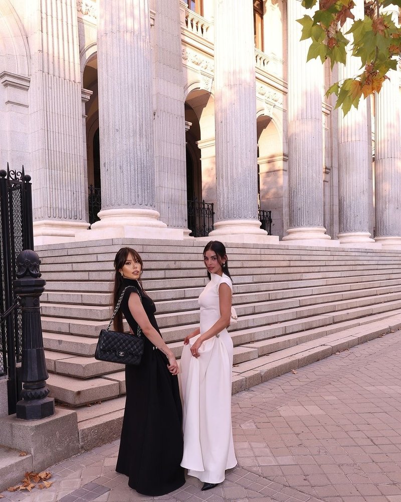 Sleeveless High Neck Maxi Dress H6614