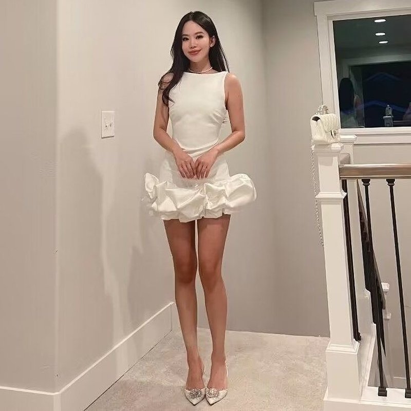 Sleeveless Ruffle Hem Mini Dress H6547