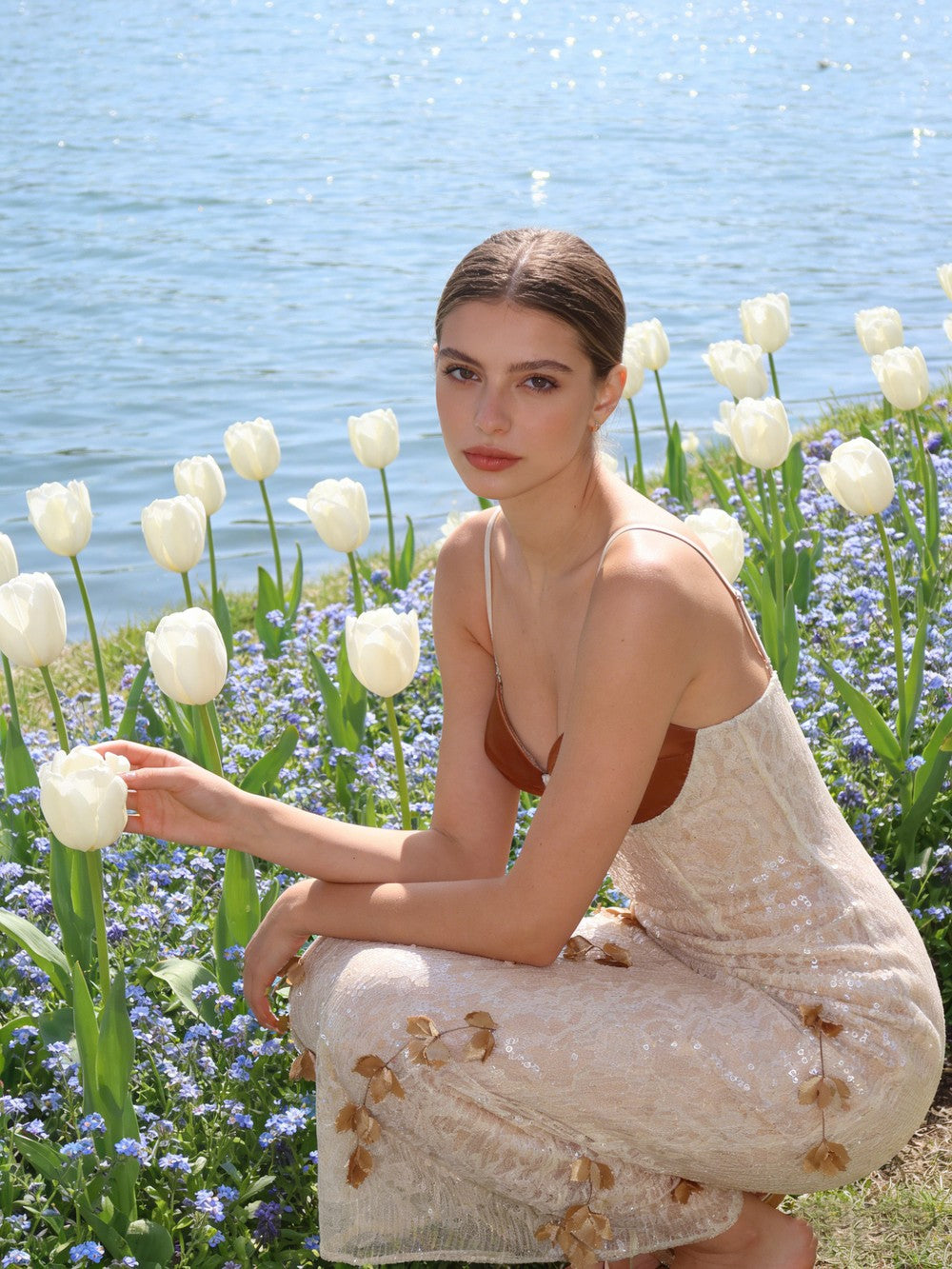 Spaghetti Strap Sleeveless 3D Floral Embroidery Mesh Gown D26014