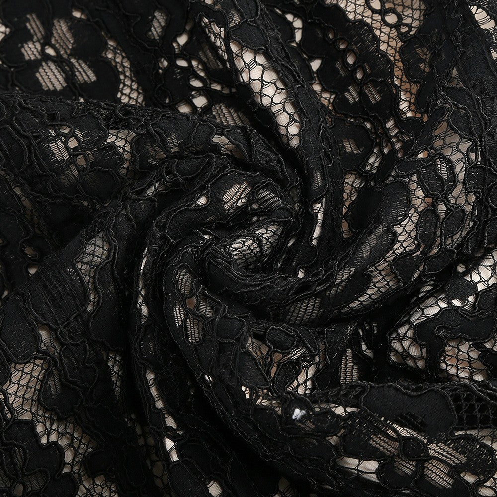 Spaghetti Strap Sleeveless Scalloped Lace Bodycon Gown D2607