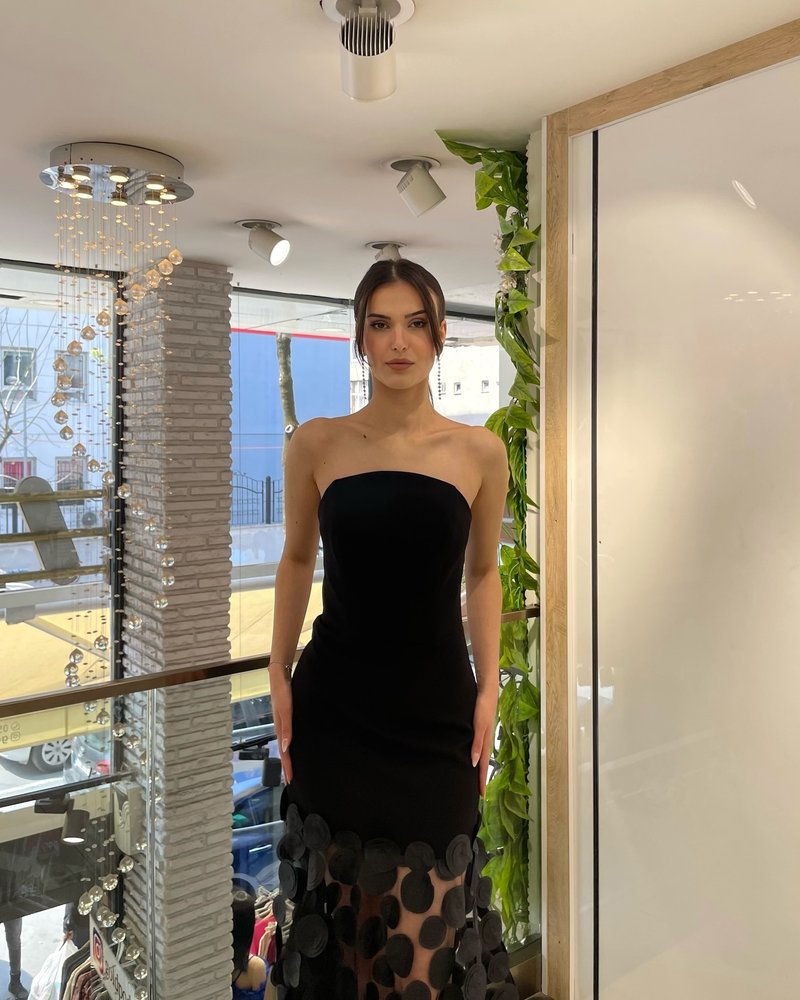 Strapless Black Circle Skirt Gown H6635