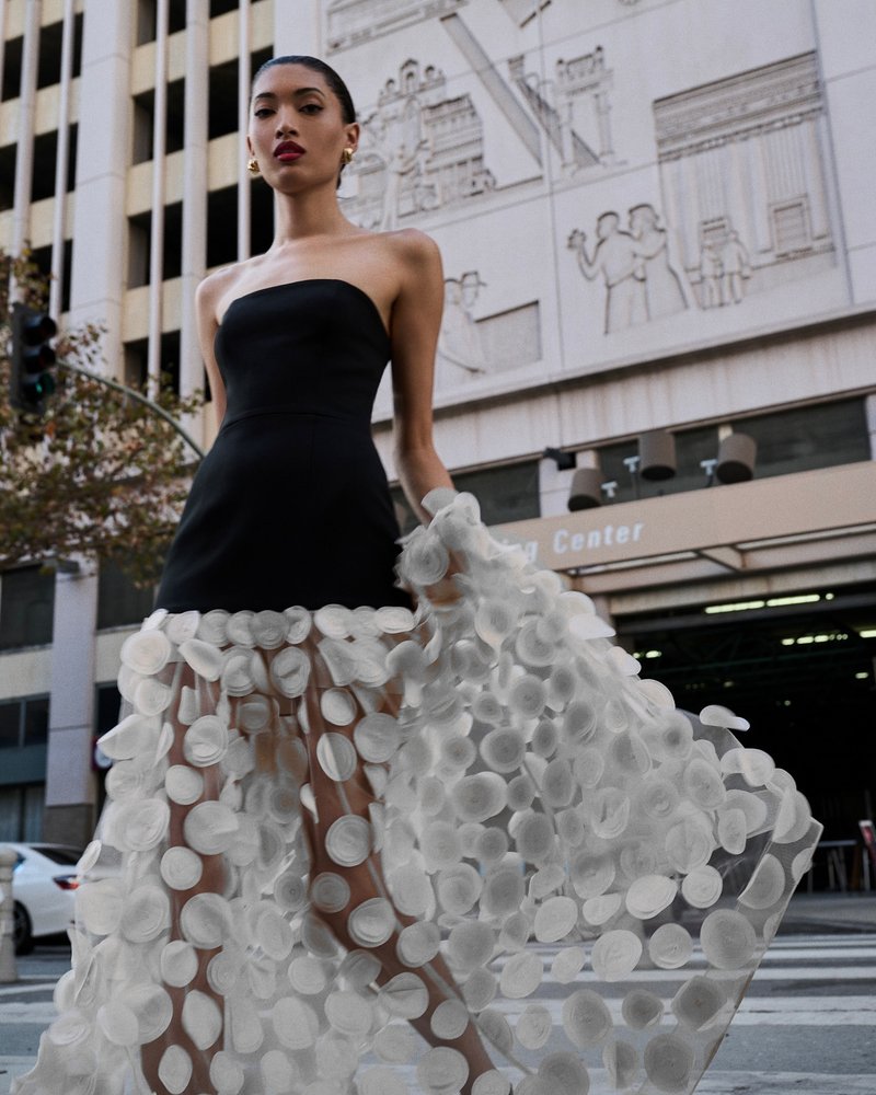 Strapless Black Circle Skirt Gown H6635