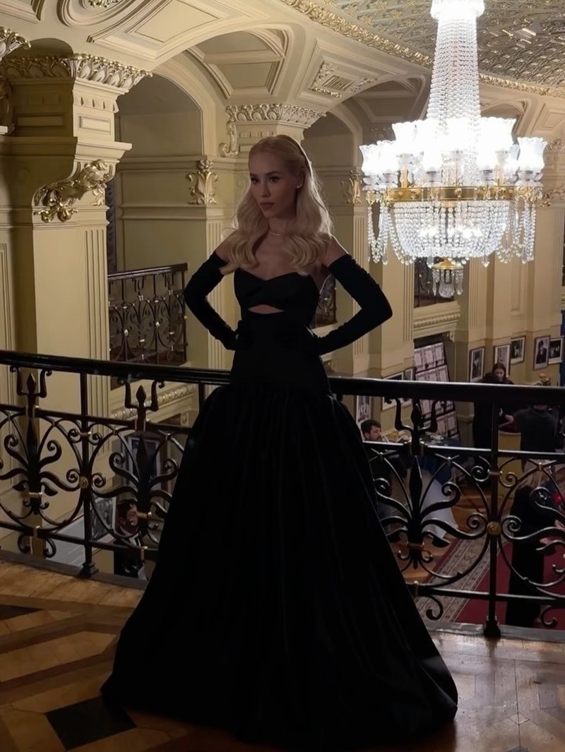 Strapless Cutout Velvet Ball Gown H7096