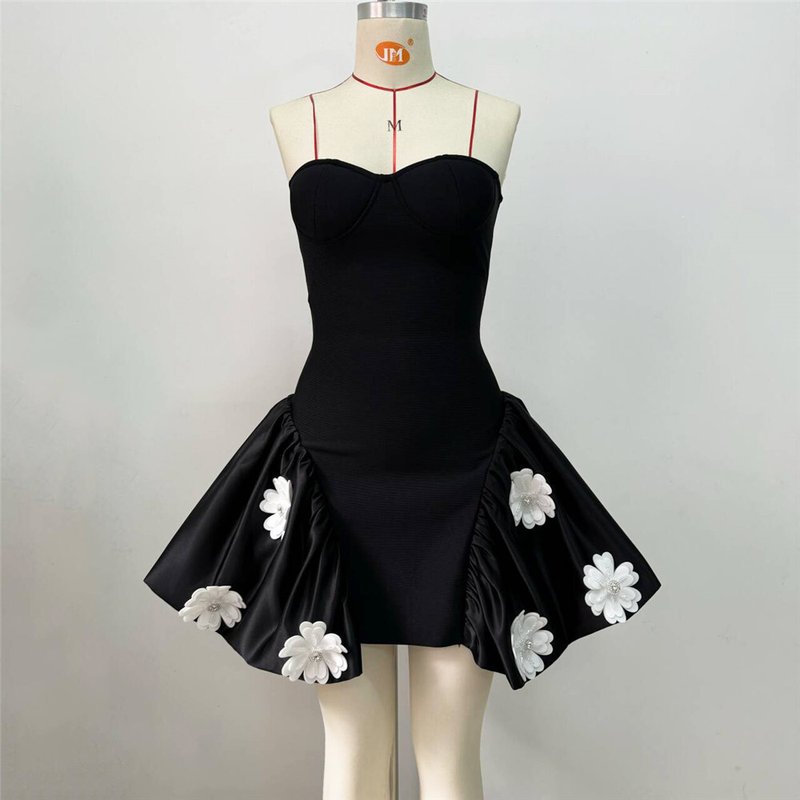 Strapless Floral Applique Mini Dress H6524