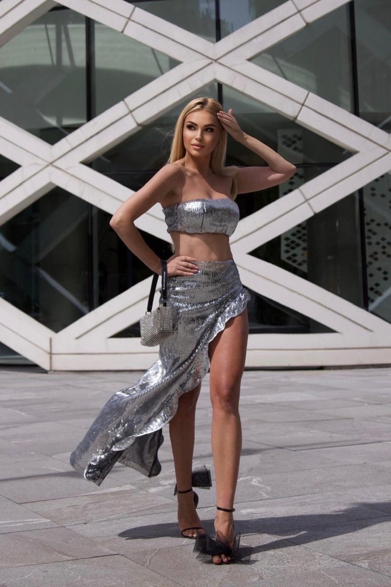 Strapless Metallic Ruffle Maxi Dress H5732