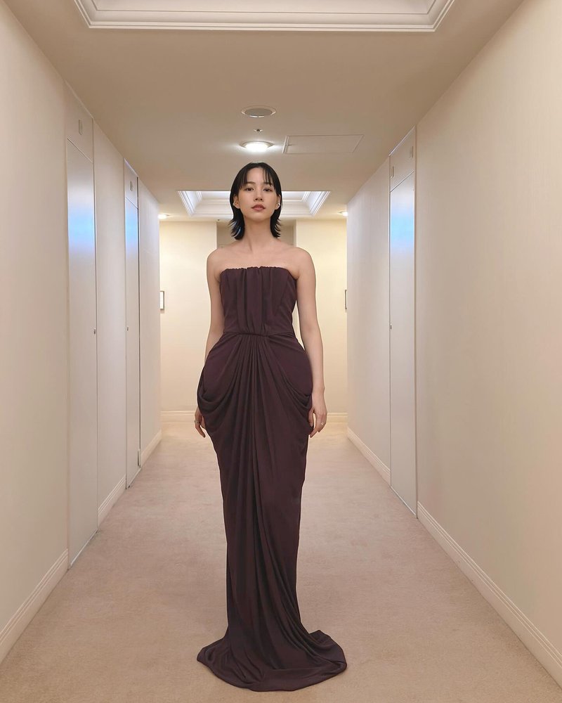 Strapless Pleated Satin Maxi Dress H7129