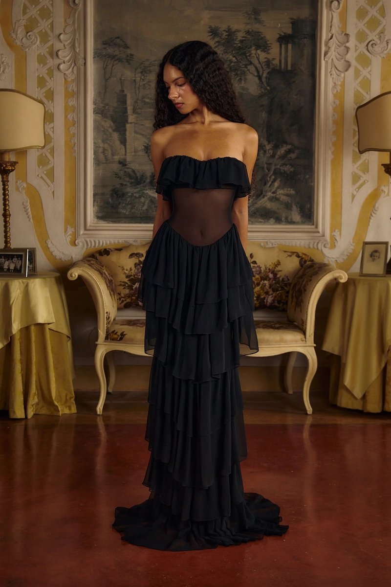 Strapless Ruffle Tiered Maxi Dress H6719