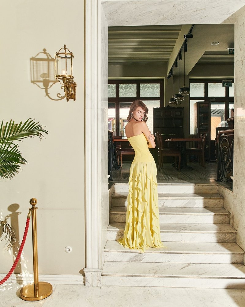 Strapless Ruffle Yellow Maxi Dress H7100