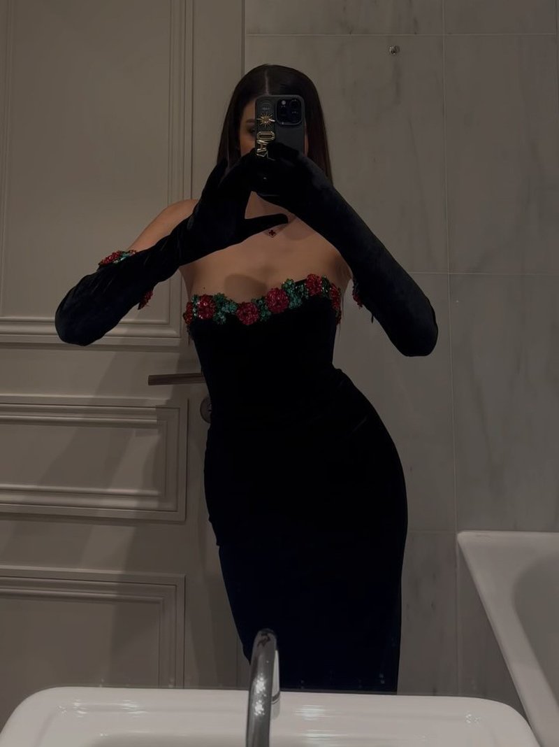 Strapless Velvet Embellished Gown H6177