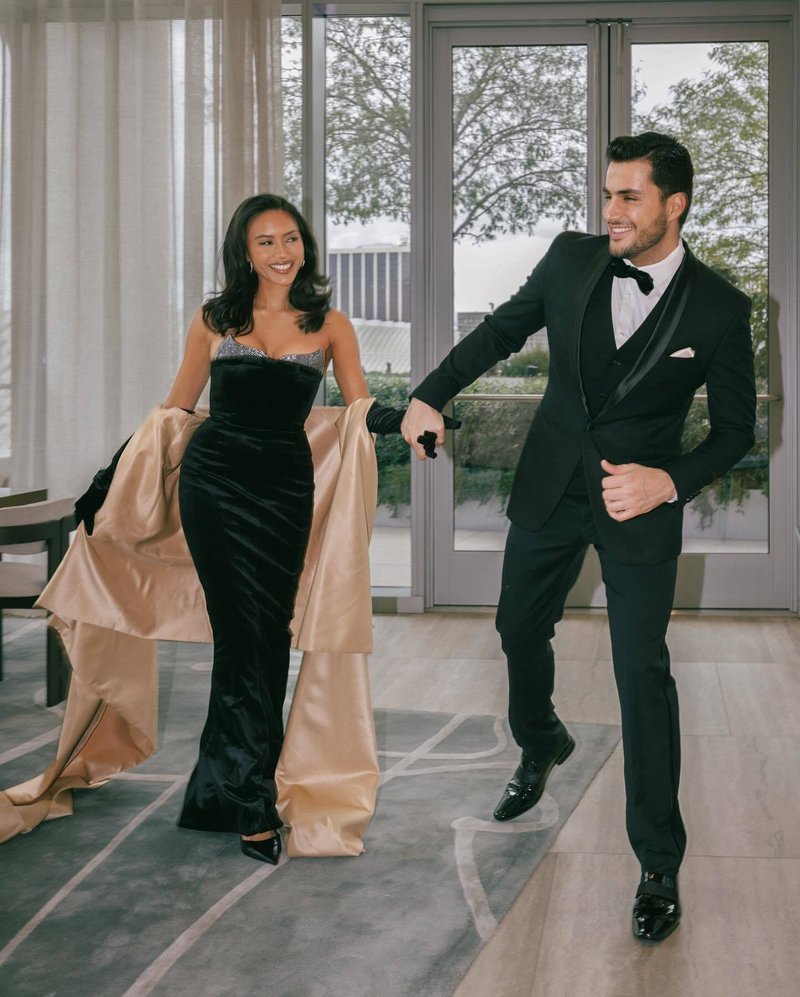 Strapless Velvet Gown with Satin Train H6210