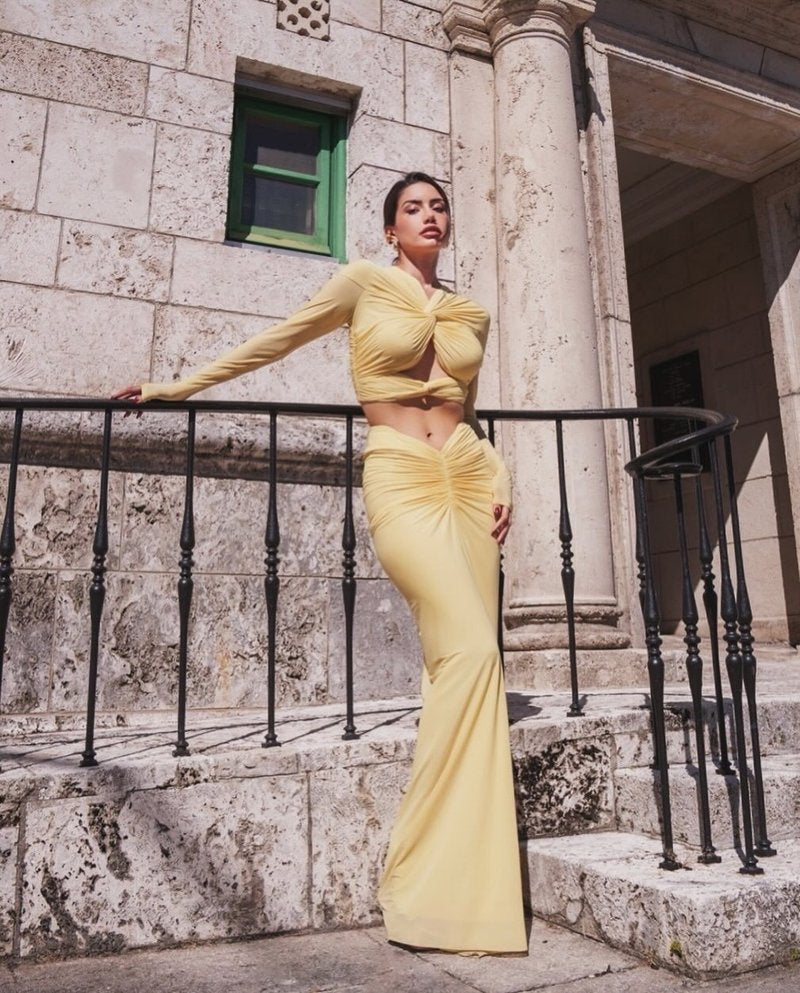 Twisted Knot Long Sleeve Maxi Dress H6685