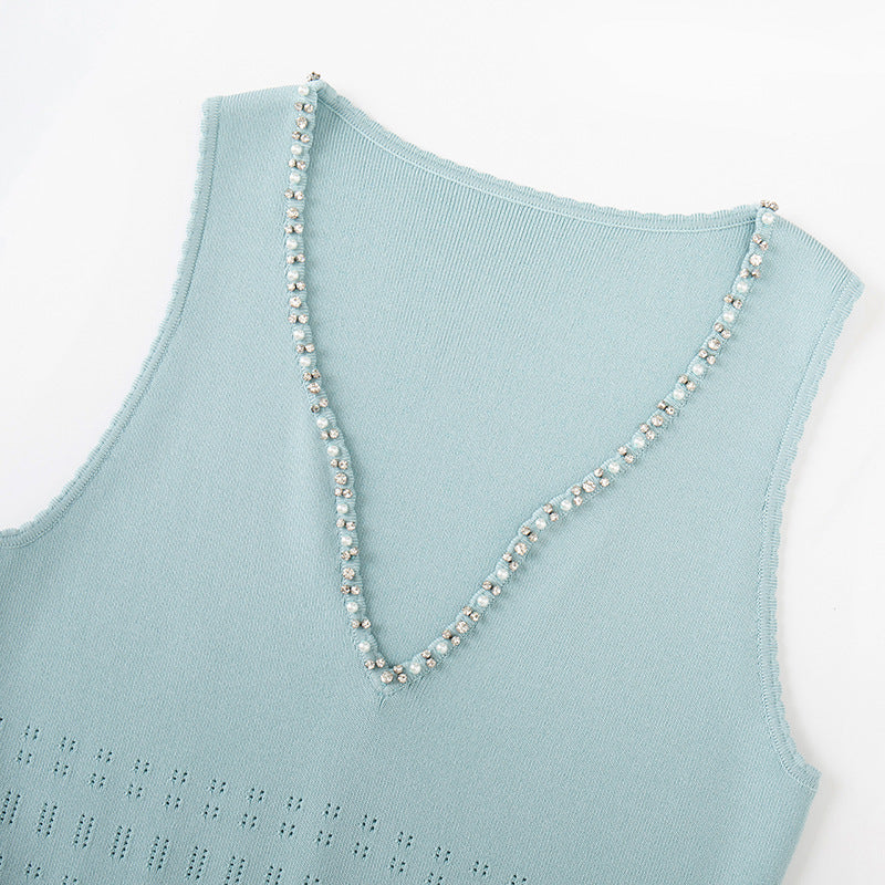 V-Neck Embellished Mermaid Gown H6775