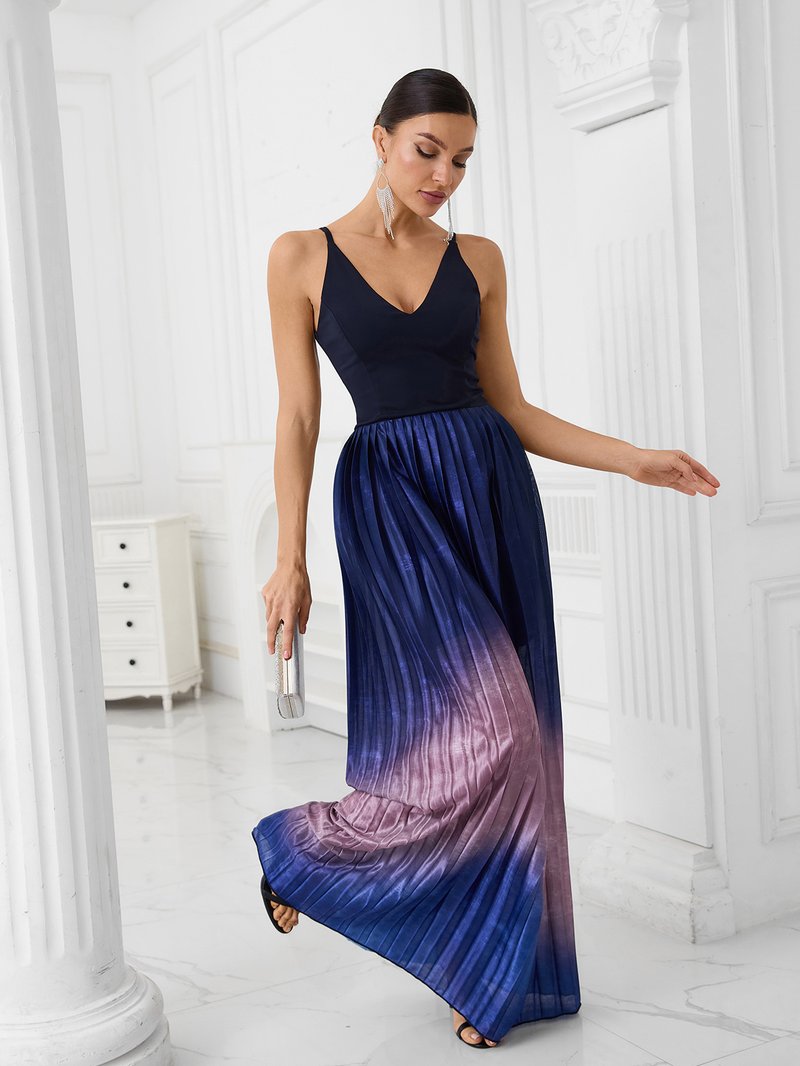 V-Neck Ombre Pleated Maxi Dress H6689