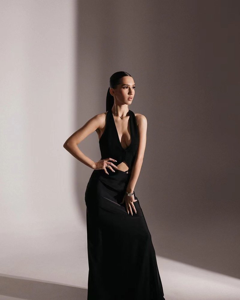 White Halter Cutout Maxi Dress H6508